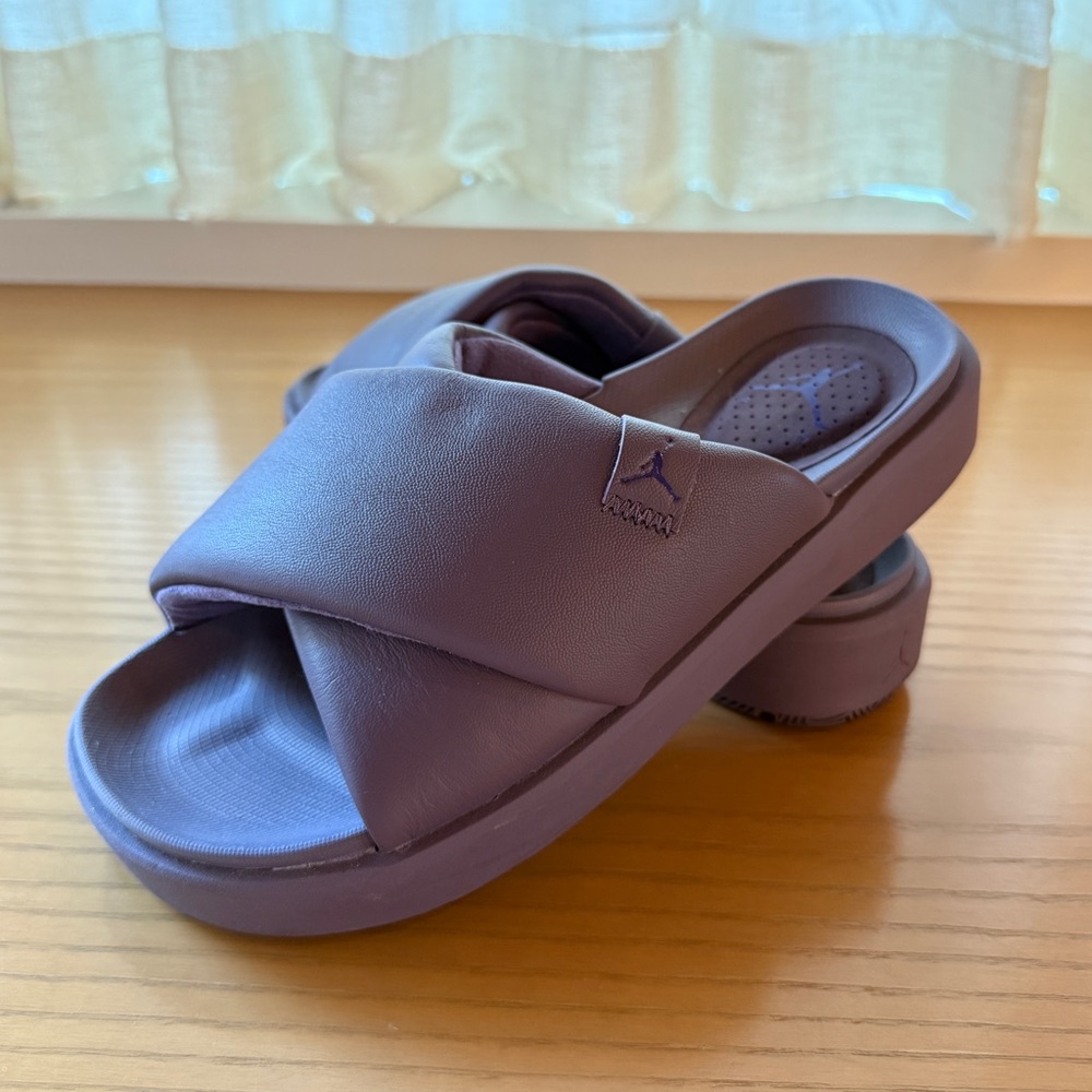 Nike Jordan Sofia Sandal